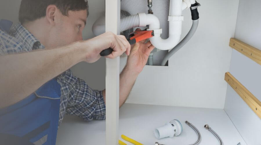 Professional same day plumber in Luray, KS